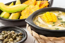 Ajiaco, la sopa tradicional favorita de Colombia